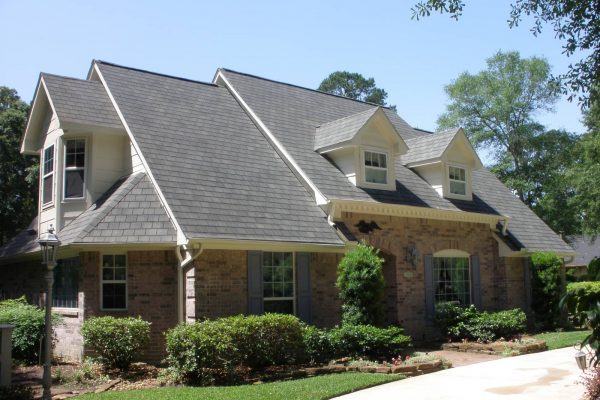 Roof Cleaning in St. Louis, Missouri